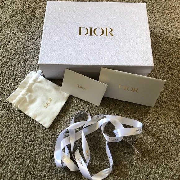 Dior | Storage & Organization | Christian Dior Gold White  display picture 3